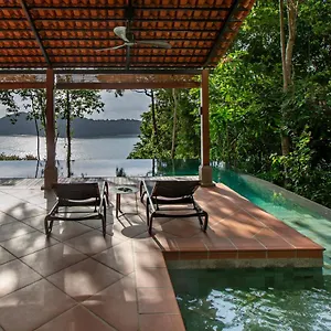 Villa Ambong Pool - Private Pool, Pantai Cenang (Langkawi)